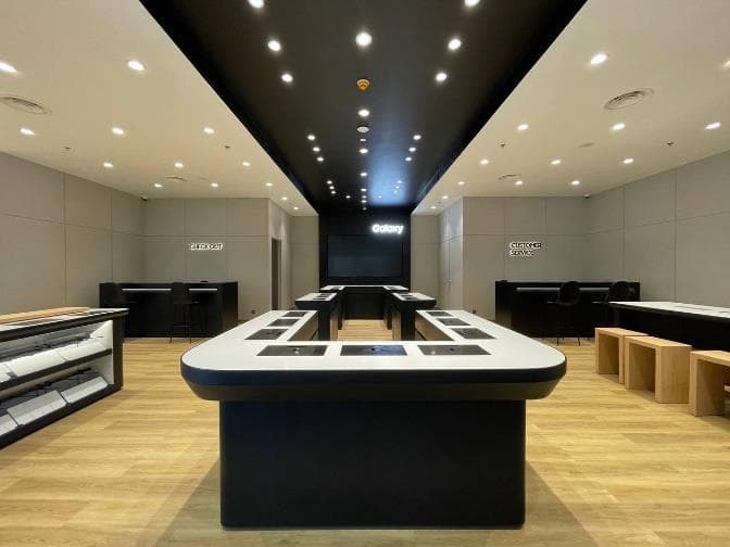 Samsung Mobile Brand Shop by VIP Decor, photo 2